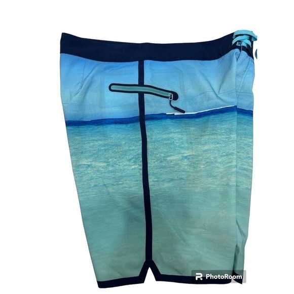 Vineyard Vines Photo Reel Striped Board Men’s Swim Shorts Size 32 - Picture 3 of 5